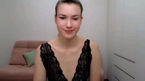 Snapshot of alicianoveli chatting on January 20, 2025, 1:11 pm alicianoveli online show from January 20, 2025, 1:11 pm
