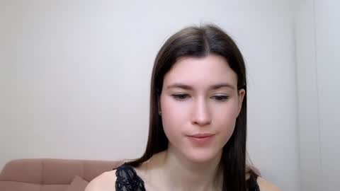 Snapshot of alicianoveli chatting on January 28, 2025, 5:14 pm alicianoveli online show from January 28, 2025, 5:14 pm