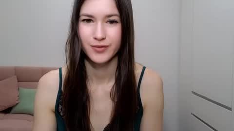 Snapshot of alicianoveli chatting on February 12, 2025, 10:56 am alicianoveli online show from February 12, 2025, 10:56 am