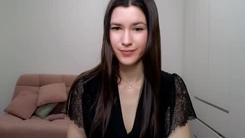 Snapshot of alicianoveli chatting on February 14, 2025, 8:21 am alicianoveli online show from February 14, 2025, 8:21 am