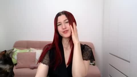 alicianoveli online show from November 7, 2025, 5:24 pm