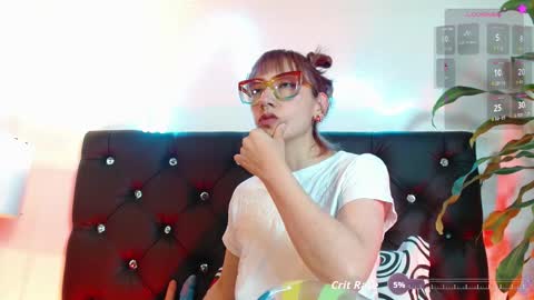 Snapshot of aliciawithe chatting on September 30, 2025, 12:10 pm  Alicia  online show from September 30, 2025, 12:10 pm