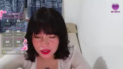 Snapshot of aliciia_23 chatting on November 21, 2025, 11:25 pm aliciia_23 online show from November 21, 2025, 11:25 pm