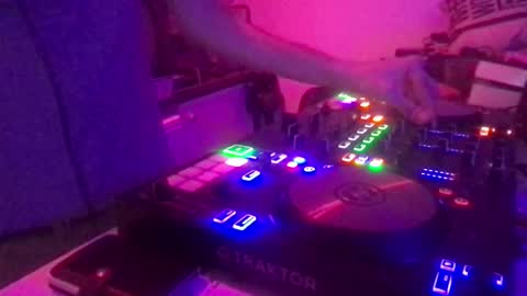 busco rockera online show from December 4, 2024, 9:24 pm