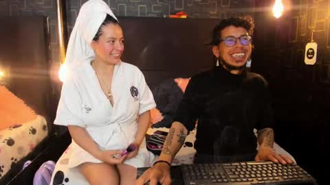 Snapshot of alien_high chatting on October 2, 2025, 9:33 pm AlienHigh FlashNigga online show from October 2, 2025, 9:33 pm