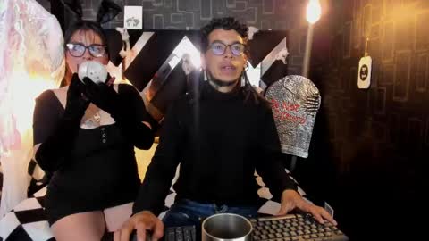 Snapshot of alien_high chatting on October 17, 2025, 9:01 am AlienHigh FlashNigga online show from October 17, 2025, 9:01 am