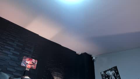 Alice online show from October 1, 2025, 3:01 am