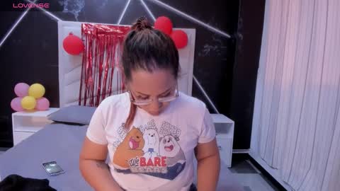 Snapshot of aliice_santos chatting on February 16, 2026, 12:34 pm aliice_santos online show from February 16, 2026, 12:34 pm