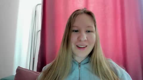 Snapshot of alika68 chatting on June 1, 2026, 1:02 pm alika68 online show from June 1, 2026, 1:02 pm