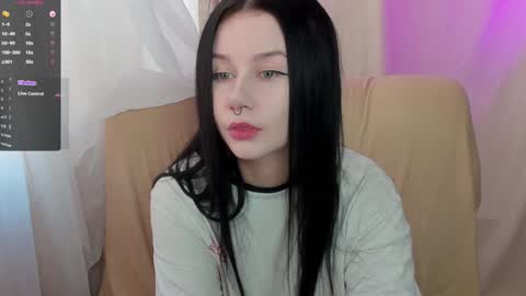 Aline Greeeen online show from January 27, 2025, 6:41 am