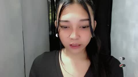 Shanti xhey online show from November 30, 2025, 8:07 am