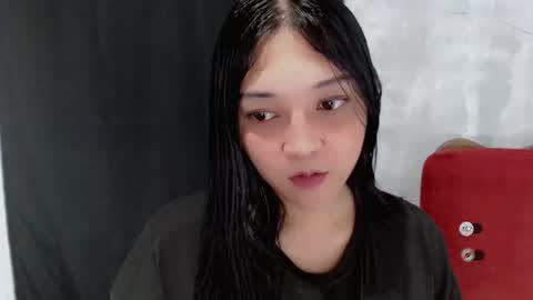 Shanti xhey online show from December 5, 2025, 10:35 am