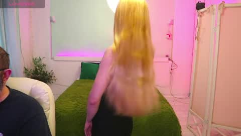 Alisa Aleks online show from May 15, 2026, 2:46 pm