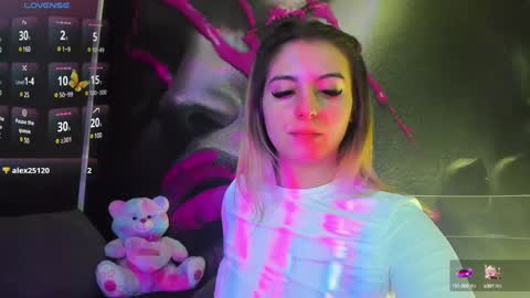 Alisa online show from January 19, 2025, 9:23 pm