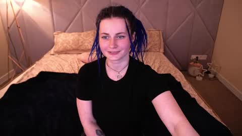alisagrace online show from April 19, 2026, 6:10 pm