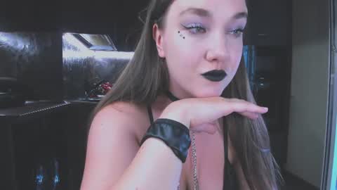 Snapshot of alisaxfox chatting on July 4, 2026, 9:37 am Alisa online show from July 4, 2026, 9:37 am