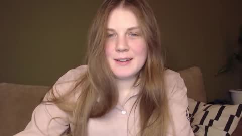 Snapshot of alisaxxxshy chatting on February 12, 2026, 11:00 pm alisaxxxshy online show from February 12, 2026, 11:00 pm