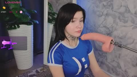 Snapshot of alisevine chatting on February 11, 2026, 8:25 pm Alisa online show from February 11, 2026, 8:25 pm