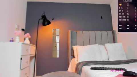 Snapshot of alisha_brainly chatting on February 26, 2025, 6:26 am buy my videos follow me in my new instagram fernanda699  online show from February 26, 2025, 6:26 am