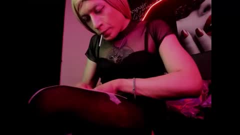 alishaa_nixx online show from September 23, 2025, 12:35 am