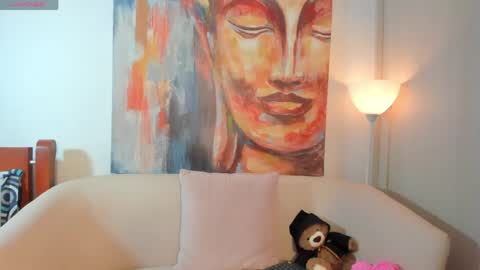 Alisha online show from April 10, 2026, 2:11 pm