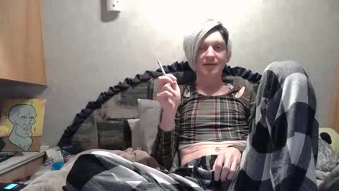 Alisha online show from November 24, 2025, 11:10 am