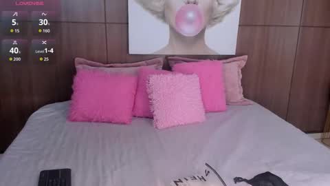 Snapshot of alishasummer chatting on December 4, 2025, 11:08 am Ali online show from December 4, 2025, 11:08 am