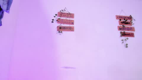 Alisia online show from March 6, 2026, 2:41 am