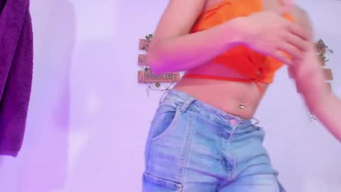 Alisia online show from April 2, 2026, 4:32 am