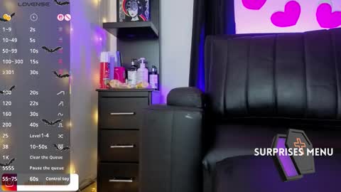 Snapshot of alison_wynter chatting on February 15, 2026, 7:51 am alison_wynter online show from February 15, 2026, 7:51 am