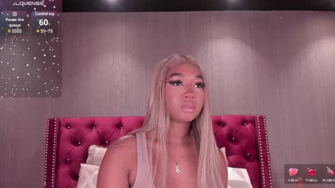 Alison Moon  online show from December 14, 2024, 10:13 am