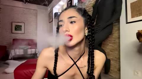 Alissa online show from October 12, 2025, 3:22 pm