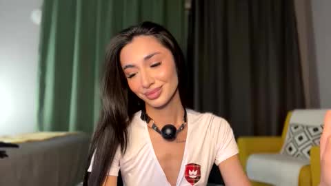 Alissa online show from October 31, 2025, 6:31 pm