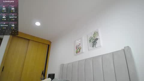 Alisson online show from November 14, 2025, 11:13 pm