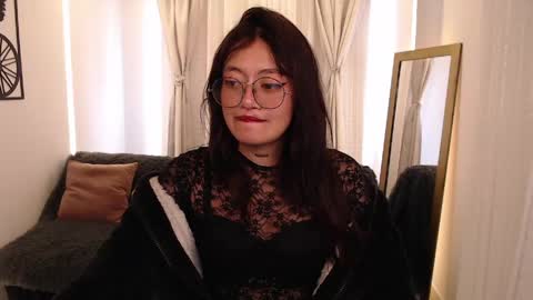 Alisson online show from May 13, 2026, 3:09 pm