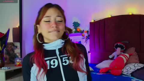 Alisson IG alisson zafiro27 online show from November 13, 2025, 3:16 am