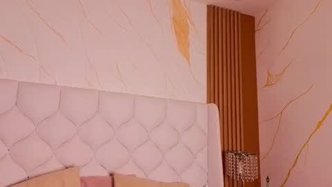 Alisson  online show from December 1, 2025, 7:52 pm