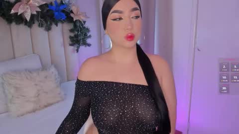 TATIS  online show from November 21, 2025, 4:44 am