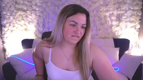 alissyagrayy online show from May 11, 2026, 1:06 pm