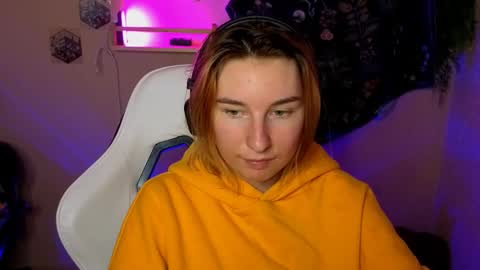 A L I C E  online show from September 22, 2025, 8:22 pm