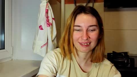 A L I C E  online show from October 30, 2025, 3:46 pm