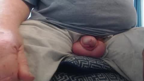 aliuno123456789 online show from January 14, 2026, 9:59 am