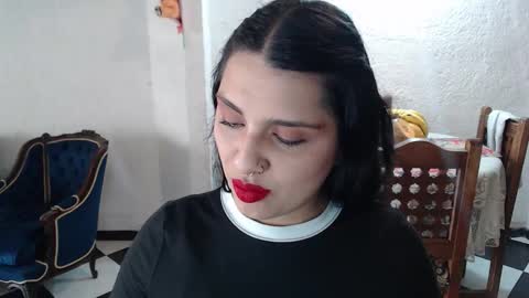 Alix online show from October 19, 2025, 9:37 pm