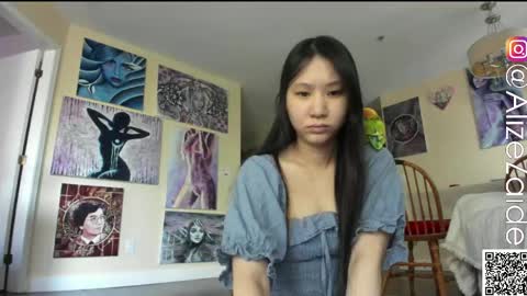 Snapshot of alizezaide chatting on April 19, 2026, 8:11 pm Alize Zaide online show from April 19, 2026, 8:11 pm