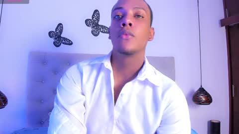 Snapshot of allan_ghersi02 chatting on December 2, 2024, 5:59 am Angel online show from December 2, 2024, 5:59 am