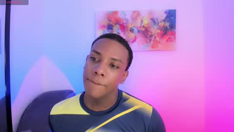 Snapshot of allan_ghersi02 chatting on December 28, 2024, 7:11 am Angel online show from December 28, 2024, 7:11 am