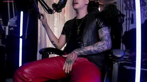   online show from December 14, 2024, 6:52 pm