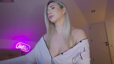 A day u didnt smile is a lost day online show from March 6, 2026, 5:20 pm