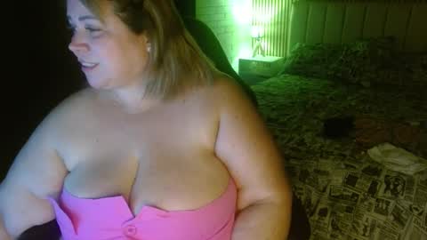 Snapshot of allegra_ferragamo chatting on February 6, 2025, 2:33 am Ale online show from February 6, 2025, 2:33 am