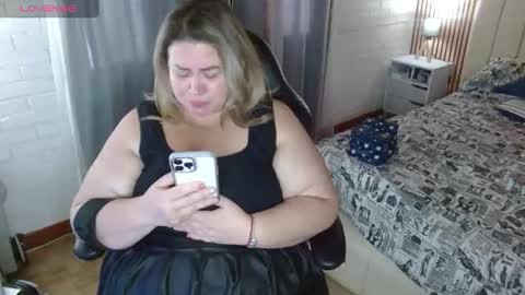 Snapshot of allegra_ferragamo chatting on December 20, 2025, 7:21 pm Ale online show from December 20, 2025, 7:21 pm